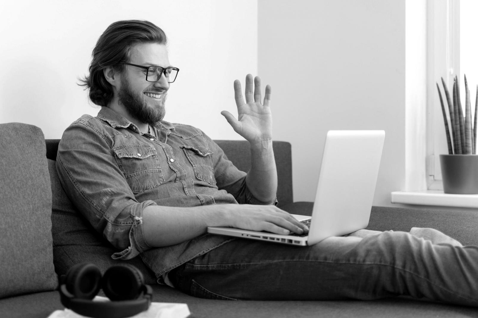 Environnement d'apprentissage moderne avec outils d'analyse financière